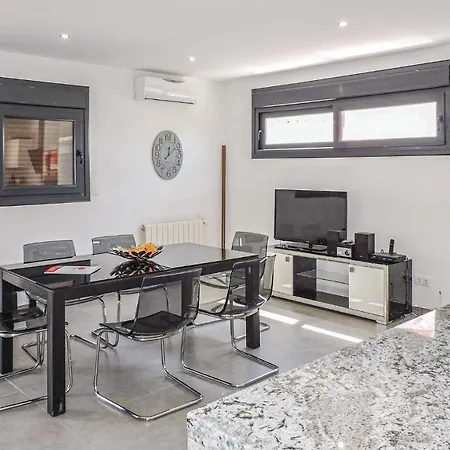 Stunning In Miami Platja With Swimming Pool