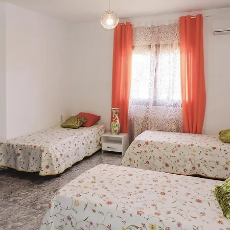 Holiday home Stunning In Miami Platja With Swimming Pool *