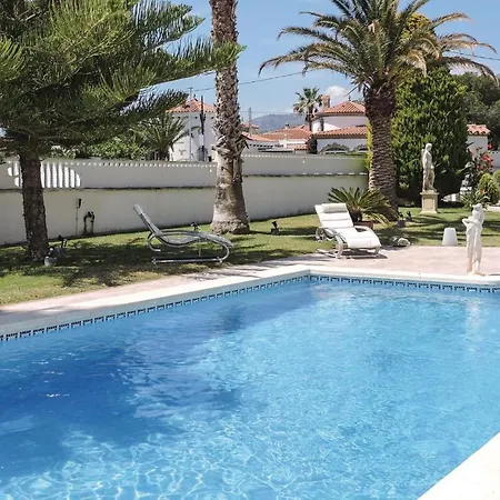 Stunning In Miami Platja With Swimming Pool Holiday home Miami Playa